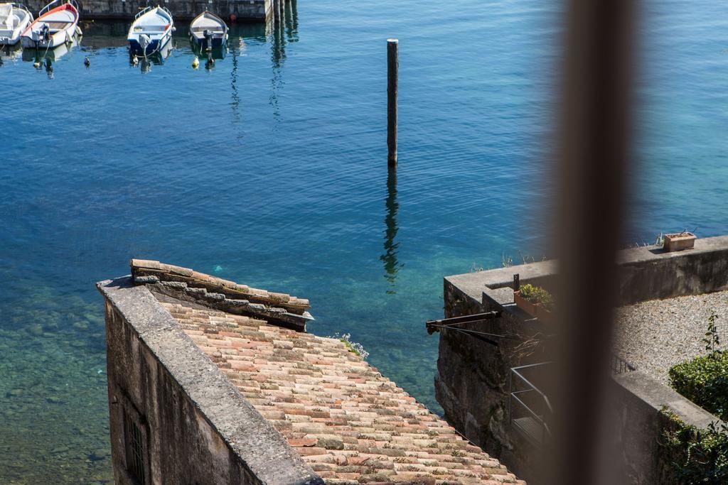 Le Camerine Apartment Water Front Toscolano Maderno Exterior photo